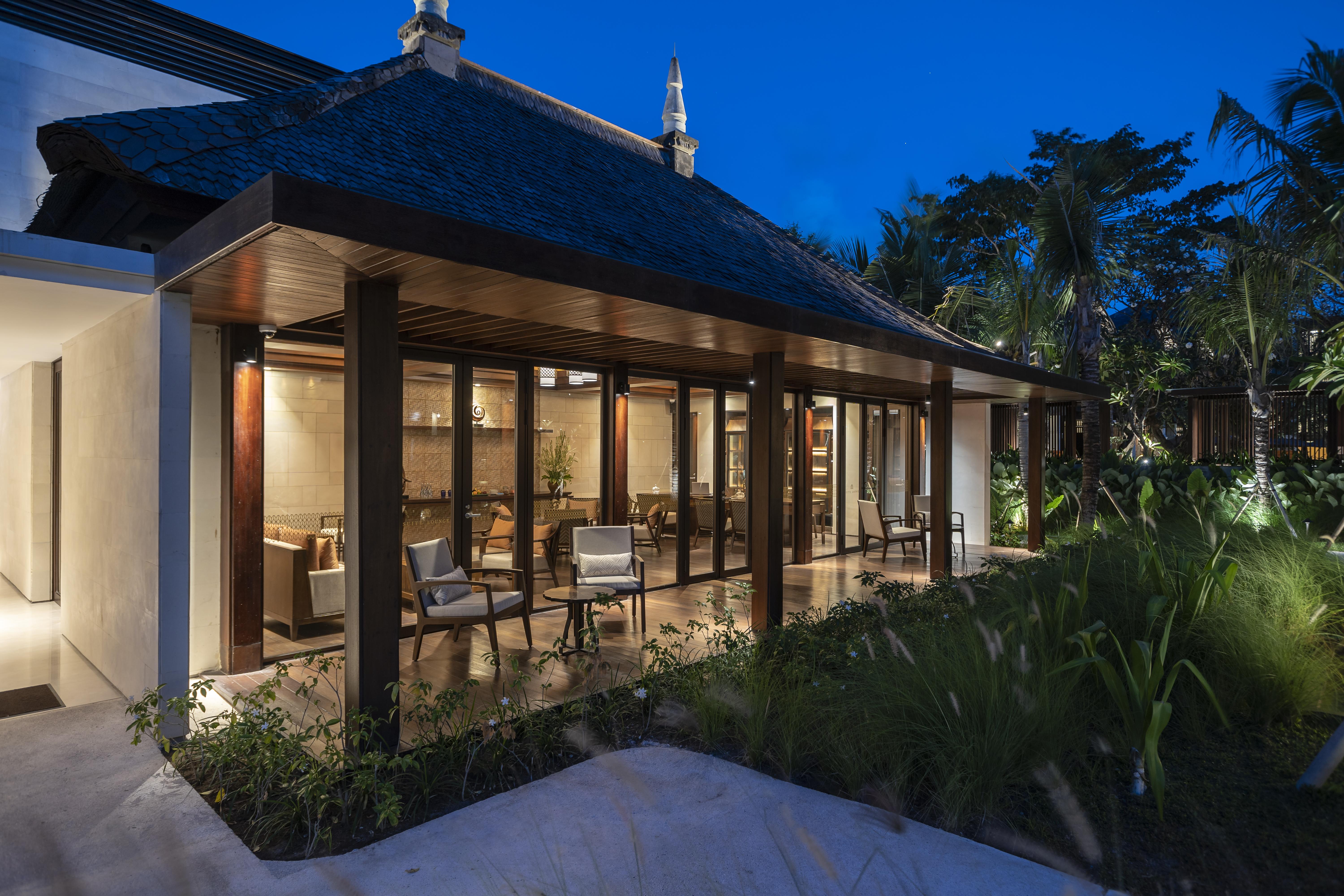 Ramayana Suites And Resort Kuta Lombok Exterior foto The Beach Club at The Standard, Hua Hin