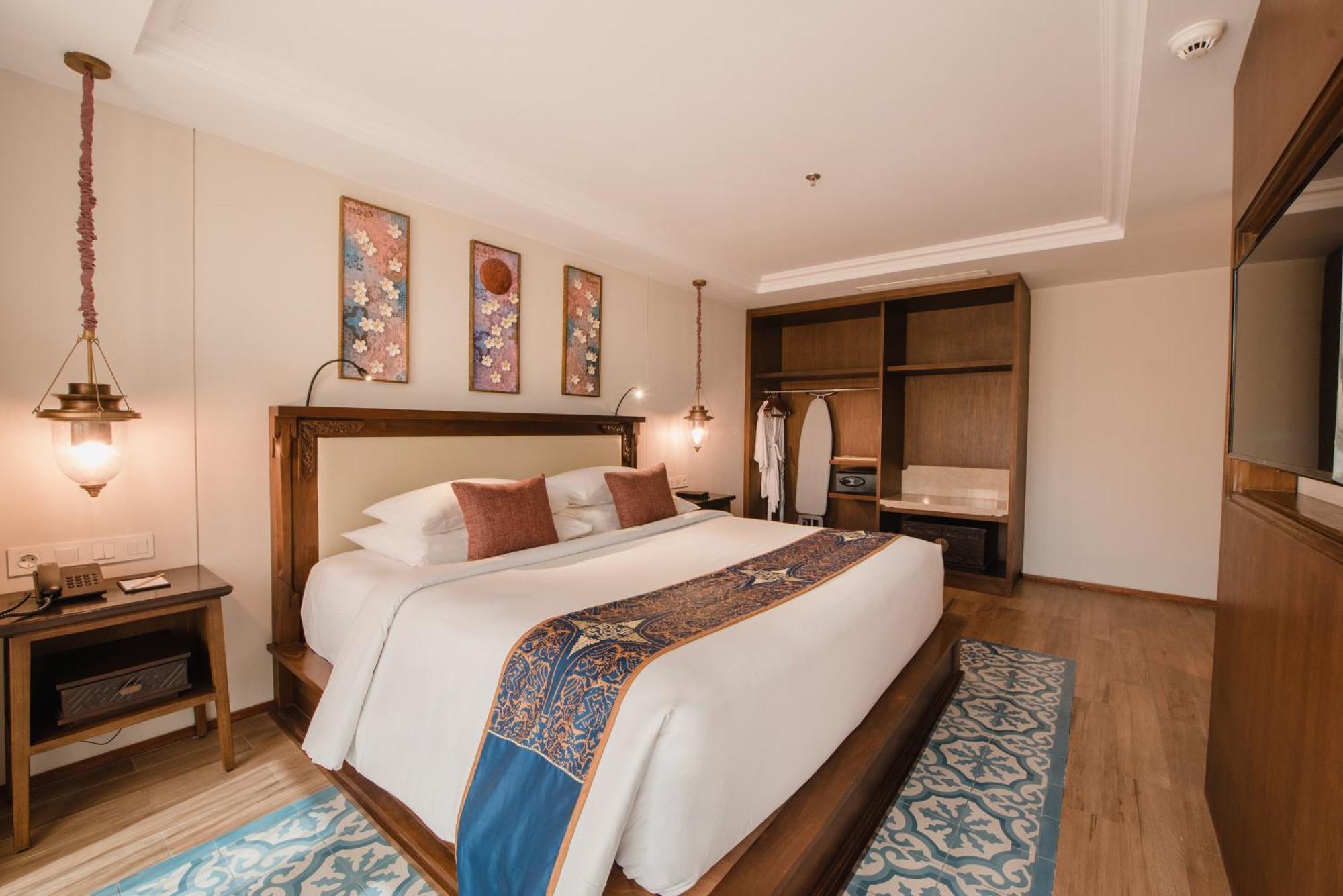 Ramayana Suites And Resort Kuta Lombok Exterior foto Deluxe Room